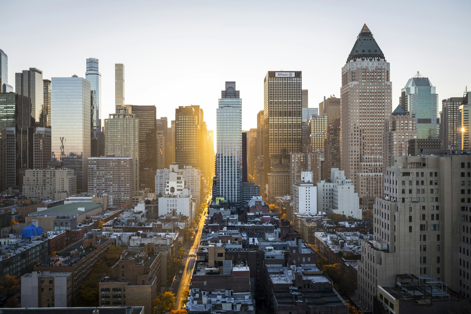 An informative guide about properties, housing and urban spaces.